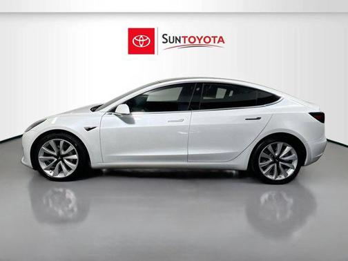 2019 Tesla Model 3 Performance