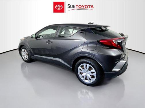 2021 Toyota C-HR LE