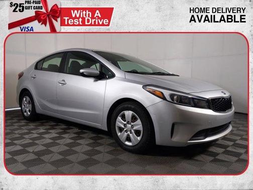 Photo 1 of 30 of 2017 Kia Forte LX