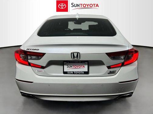 2018 Honda Accord Touring 2.0T