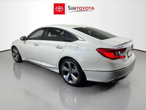 2018 Honda Accord Touring 2.0T