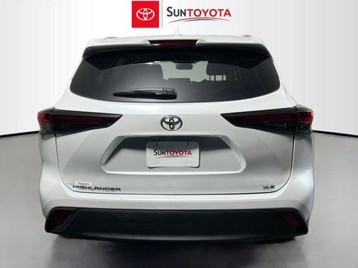2024 Toyota Highlander XLE