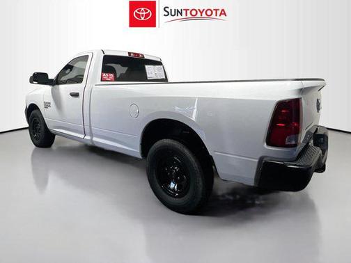 Bright White Clearcoat 2022 RAM 1500 Tradesman