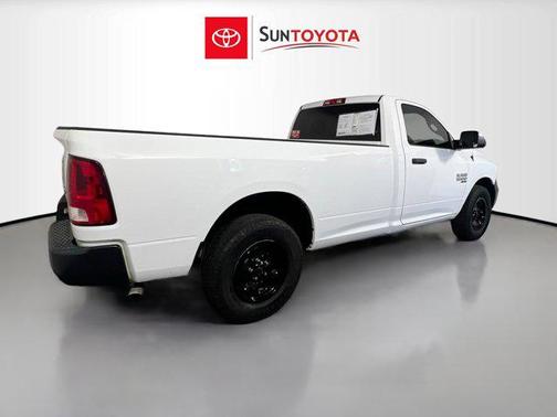 Bright White Clearcoat 2022 RAM 1500 Tradesman