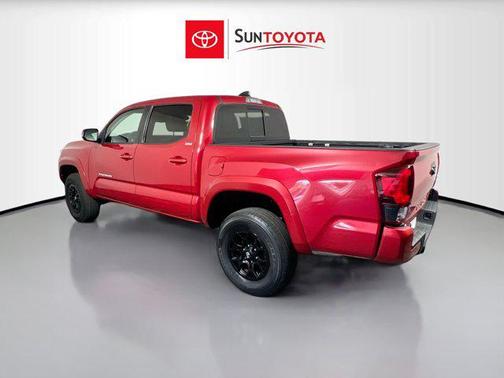 Barcelona Red Metallic 2022 Toyota Tacoma SR5