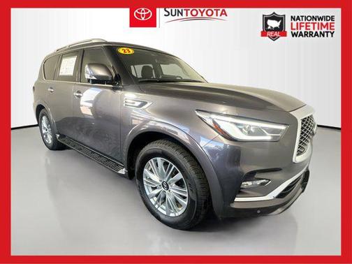 2023 INFINITI QX80 Luxe