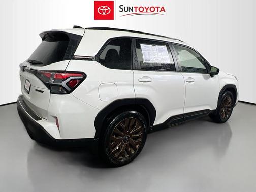 Crystal White Pearl 2025 Subaru Forester Sport