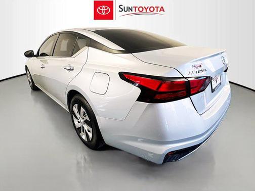 2021 Nissan Altima S FWD