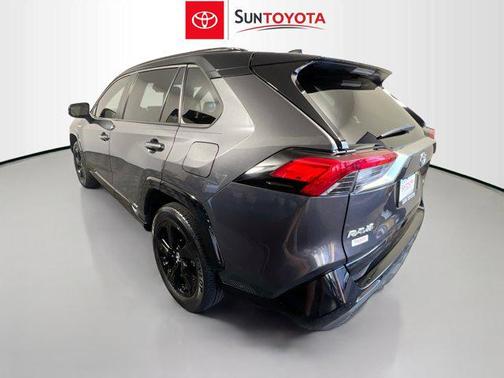 2019 Toyota RAV4 Hybrid SE