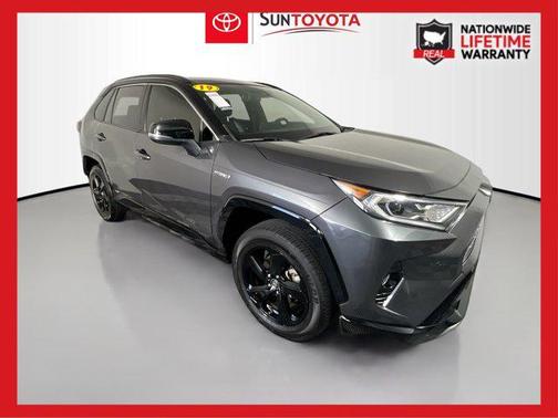 2019 Toyota RAV4 Hybrid SE