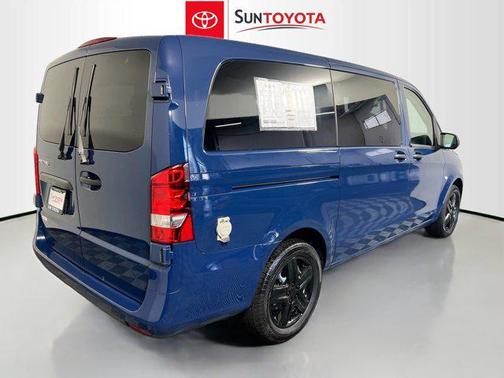 2023 Mercedes-Benz Metris Base