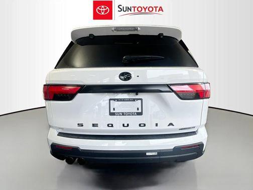 2025 Toyota Sequoia Base