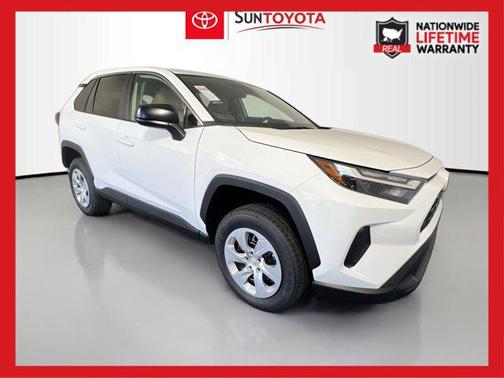 2025 Toyota RAV4 LE