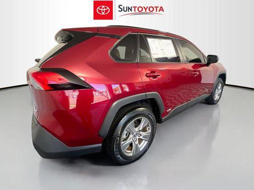 2023 Toyota RAV4 Hybrid SE