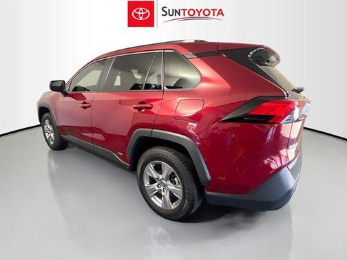 2023 Toyota RAV4 Hybrid SE