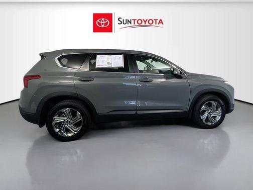 2021 Hyundai SANTA FE SE