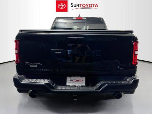 Diamond Black Crystal Pearlcoat 2025 RAM 1500 Rebel