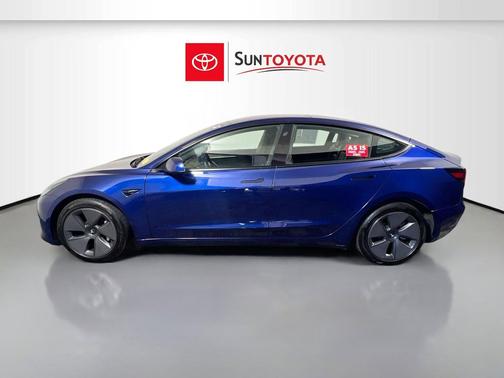 Deep Blue Metallic 2023 Tesla Model 3 Standard Range