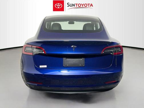 Deep Blue Metallic 2023 Tesla Model 3 Standard Range
