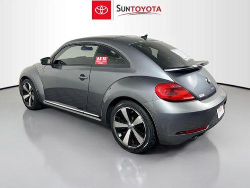 2014 Volkswagen Beetle DSG 2.0T R-Line