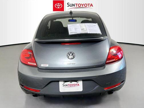 2014 Volkswagen Beetle DSG 2.0T R-Line