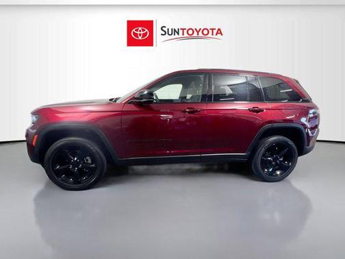 2023 Jeep Grand Cherokee Altitude