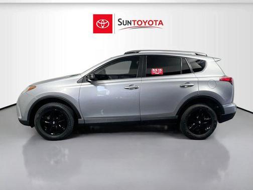 Silver Sky Metallic 2017 Toyota RAV4 LE