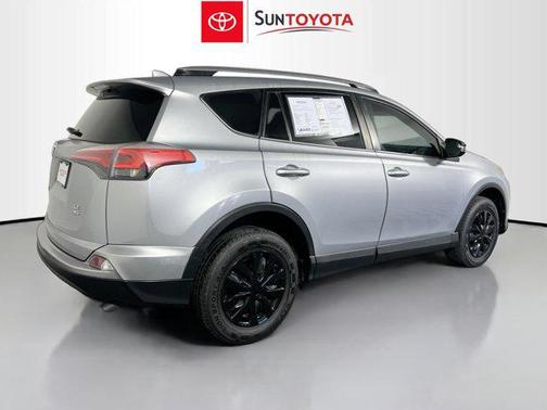 Silver Sky Metallic 2017 Toyota RAV4 LE