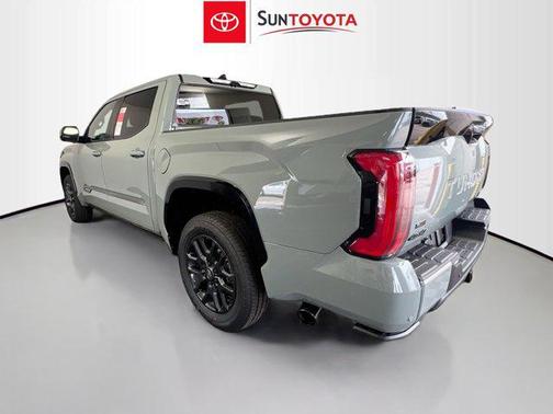 2025 Toyota Tundra Hybrid Platinum