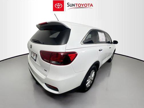 2019 Kia Sorento LX