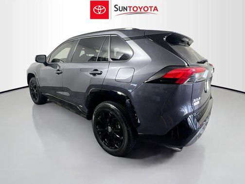 2023 Toyota RAV4 Hybrid SE
