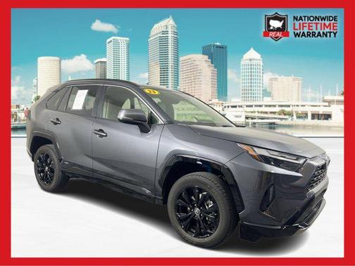 2023 Toyota RAV4 Hybrid SE