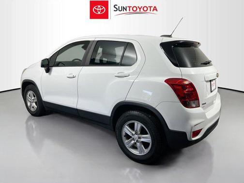 Summit White 2020 Chevrolet Trax LS