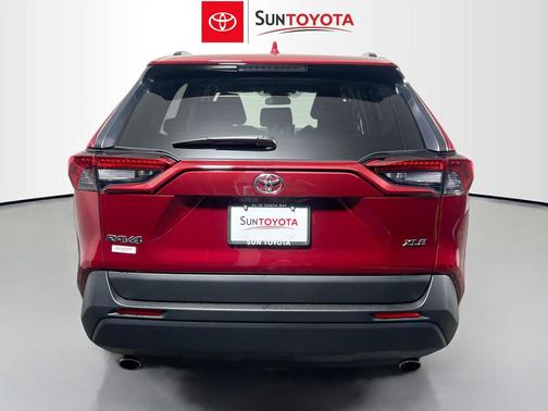 Ruby Flare Pearl 2025 Toyota RAV4 XLE