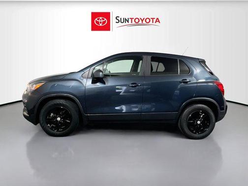 Shadow Gray Metallic 2021 Chevrolet Trax LS