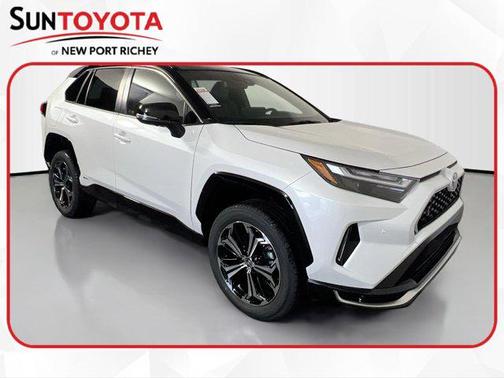 2025 Toyota RAV4 Hybrid SE