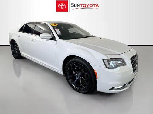 Bright White Clearcoat 2019 Chrysler 300 S