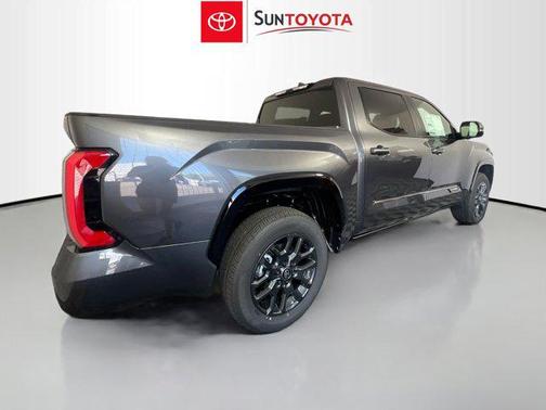 2025 Toyota Tundra Hybrid Platinum