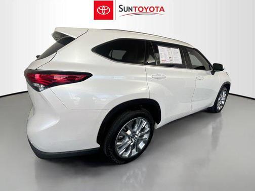 2023 Toyota Highlander Limited