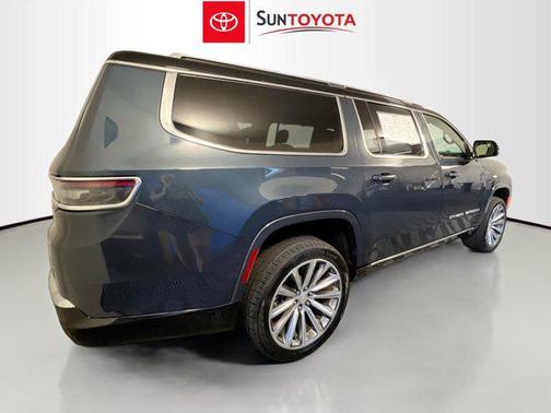 2023 Jeep Grand Wagoneer L Series II 4x4