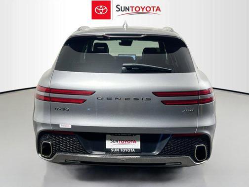 Savile Silver 2025 Genesis GV70 2.5T AWD