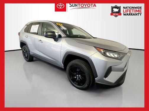 2022 Toyota RAV4 LE