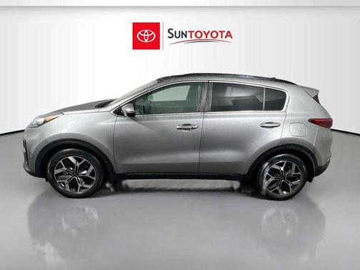 2022 Kia Sportage EX