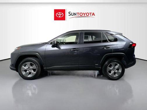 2025 Toyota RAV4 Hybrid LE