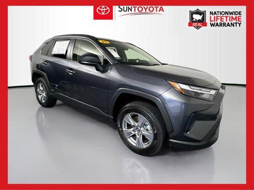 2025 Toyota RAV4 Hybrid LE