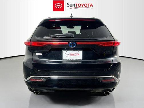 Celestial Black 2023 Toyota Venza Nightshade Edition