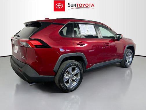 2024 Toyota RAV4 Hybrid LE