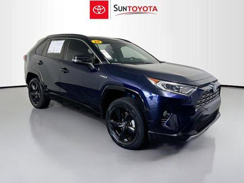 2020 Toyota RAV4 Hybrid SE