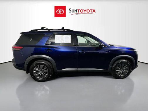 2023 Nissan Pathfinder SV 4WD