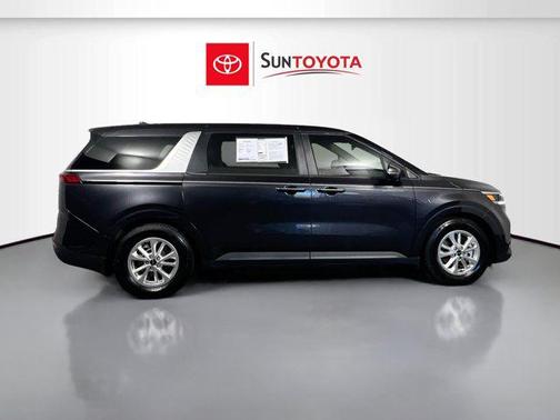 Panthera Metal 2023 Kia Carnival LX